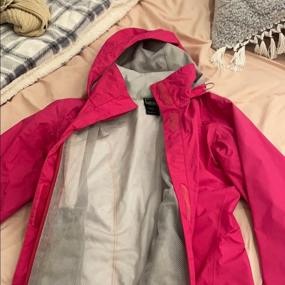 North Face rain jacket size XS - Picture 2 of 3